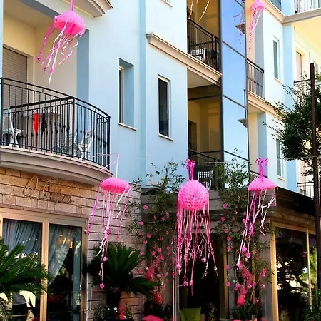 Capri Hotel